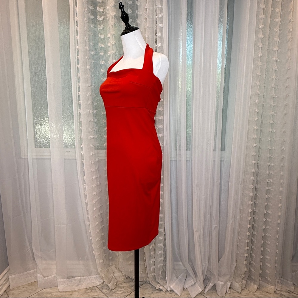 Chic Strapless Red Dress - Picture 4 of 6